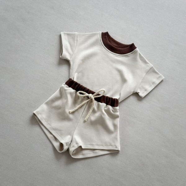 Short Sleeve Outfit Top and Shorts Sports Clothe Tracksuit - Image 3